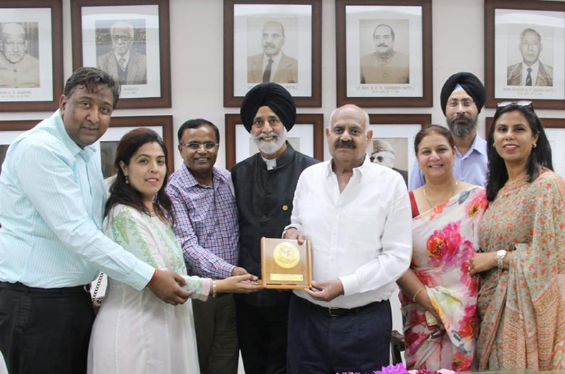 ONA Executive Committee meet with HE Mr. VP Singh Badnore Governor Of Punjab